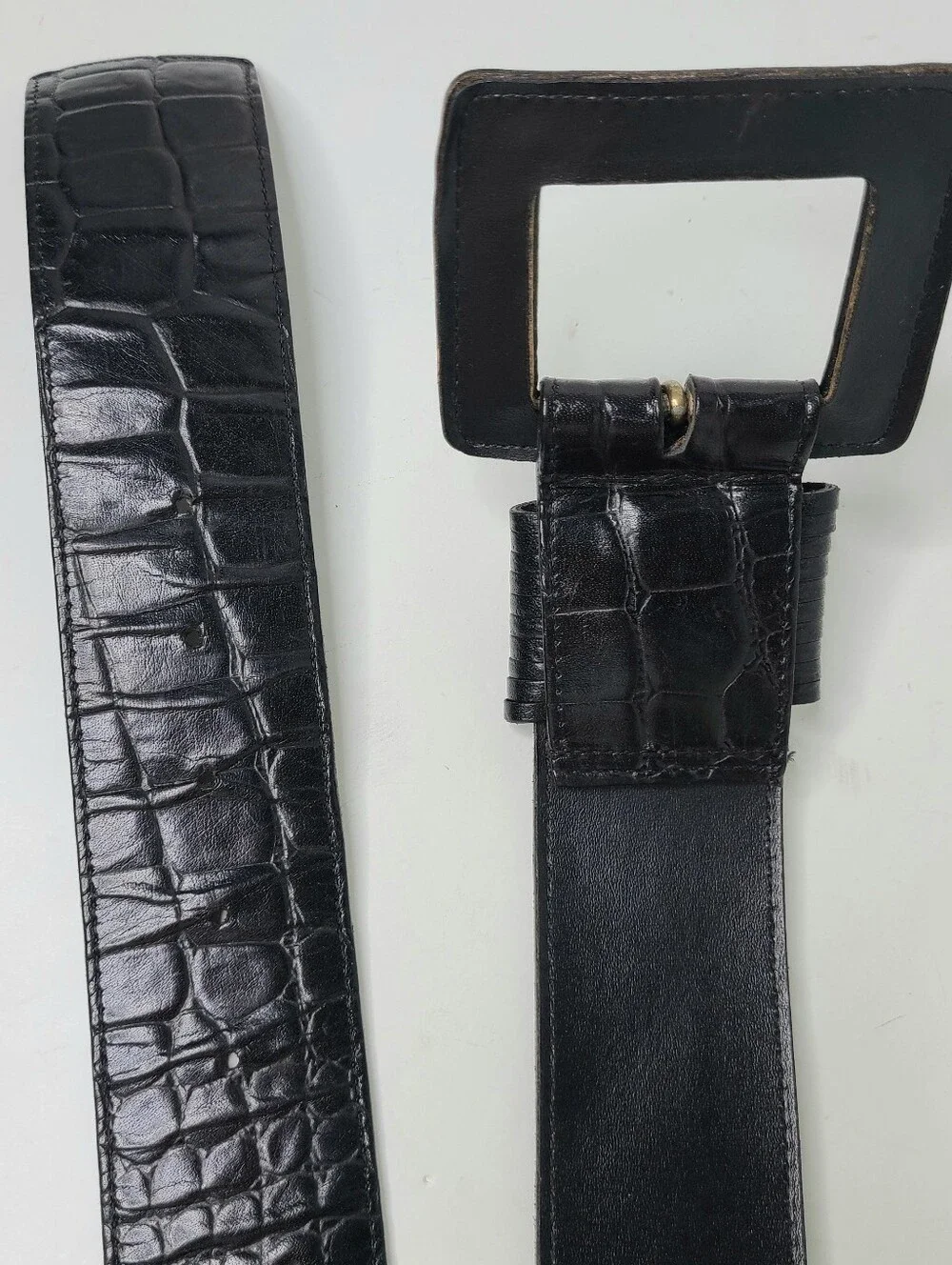 Ann Taylor Italian Croc Print Genuine Leather Vintage Belt
